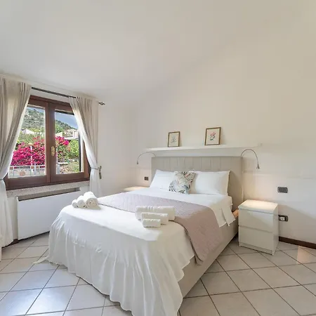 Oasi Colombina, Private Pool * Is Molas