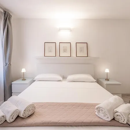 Oasi Colombina, Private Pool Is Molas