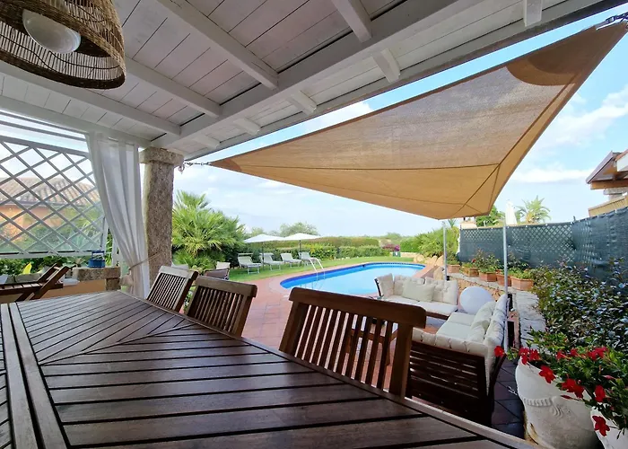 Villa Lux Oasi Colombina, With Private Pool Southsardiniaholidays *