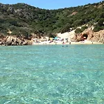 别墅 Lux Oasi Colombina, With Private Pool Southsardiniaholidays *