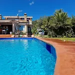 Lux Oasi Colombina, With Private Pool Southsardiniaholidays Is Molas