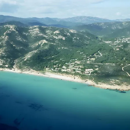 Oasi Colombina, Private Pool וילה Is Molas