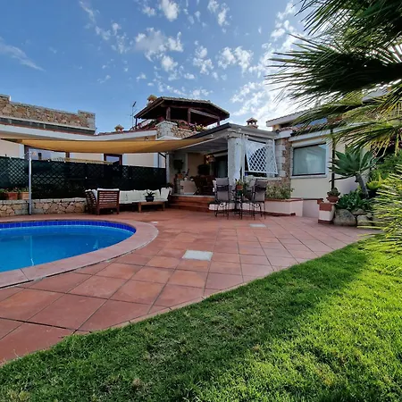 Lux Oasi Colombina, With Private Pool Southsardiniaholidays *