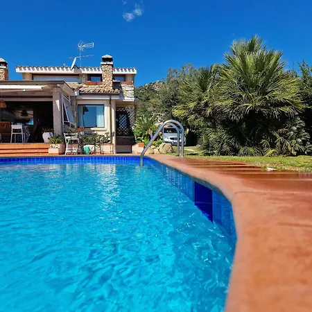 Lux Oasi Colombina, With Private Pool Southsardiniaholidays Is Molas