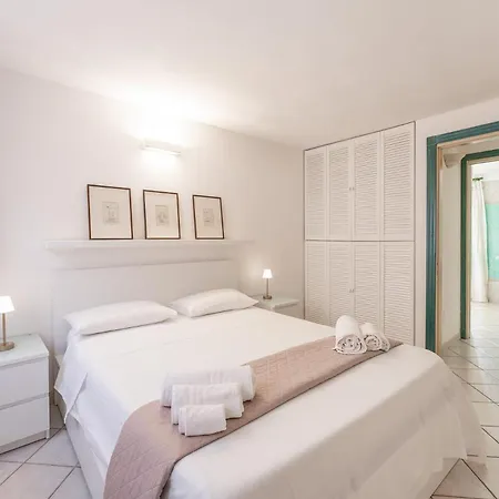 Oasi Colombina, Private Pool * Is Molas