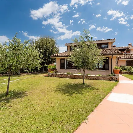 Lux Oasi Colombina, With Private Pool Southsardiniaholidays Is Molas