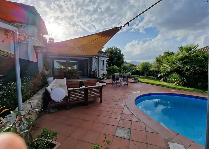 Lux Oasi Colombina, With Private Pool Southsardiniaholidays