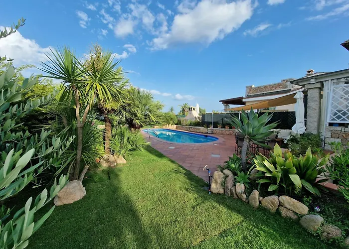 Villa Lux Oasi Colombina, With Private Pool Southsardiniaholidays *