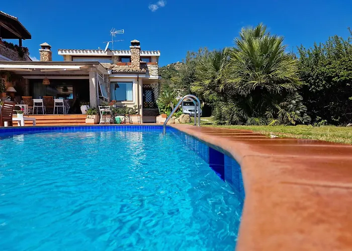 Lux Oasi Colombina, With Private Pool Southsardiniaholidays Is Molas