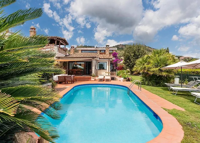 Lux Oasi Colombina, With Private Pool Southsardiniaholidays Is Molas