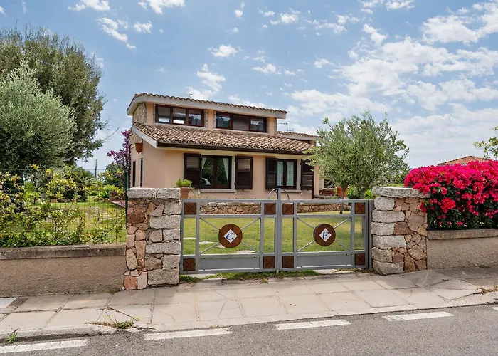 Lux Oasi Colombina, With Private Pool Southsardiniaholidays