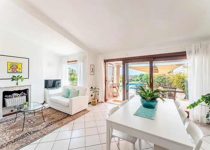 Lux Oasi Colombina, With Private Pool Southsardiniaholidays 别墅 *